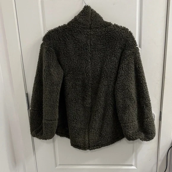 Lululemon Warmth Restore‎ Sherpa Pullover Size XS/SMALL Olive Green - Picture 5 of 5